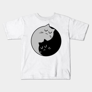 Yin Yang cats Kids T-Shirt